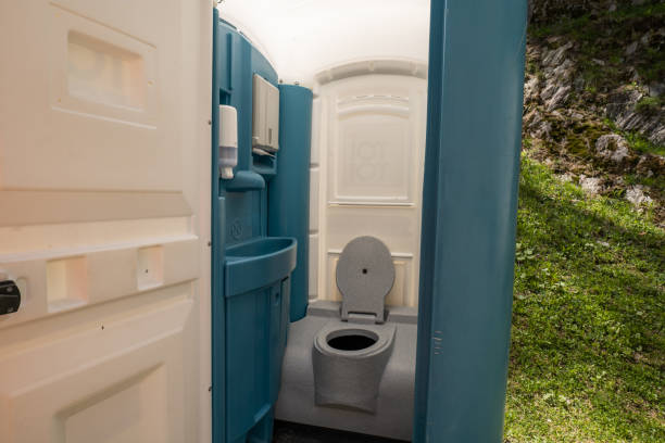Best Portable toilet rental cost  in Mission, OR